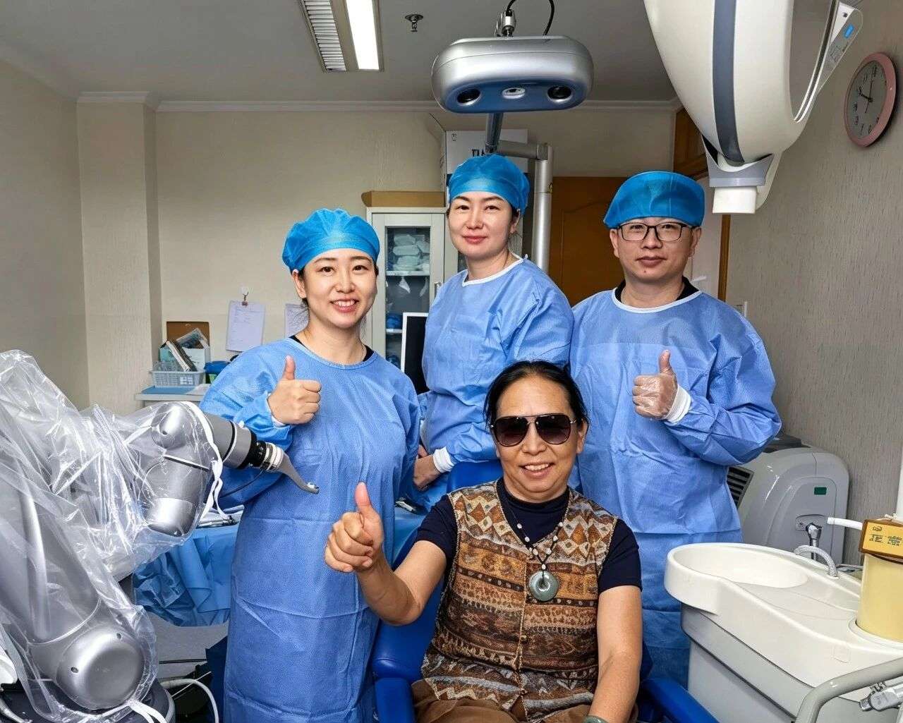 “遇见临沧 如回故乡”专栏 机器人种牙，市医院率先开展手术！